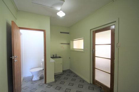 Photo of property in 23 Holland Road, Hillcrest, Auckland, 0627