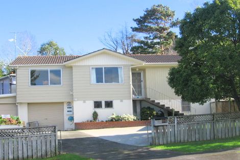 Photo of property in 28 Clyma Place, Massey, Auckland, 0614