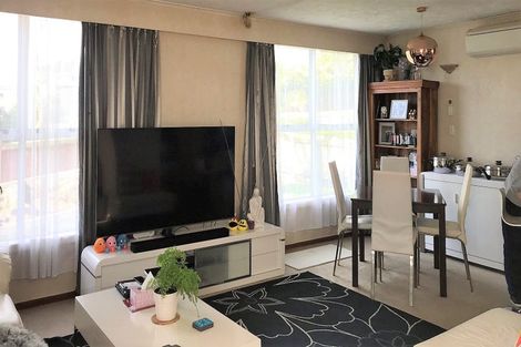 Photo of property in 49 Rosier Road, Glen Eden, Auckland, 0602