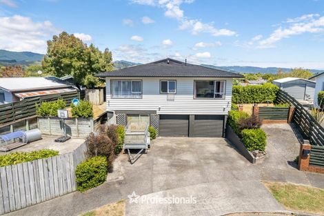 Photo of property in 3 Utah Grove, Totara Park, Upper Hutt, 5018