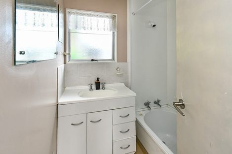 Photo of property in 7b Rice Crescent, Papakura, 2110