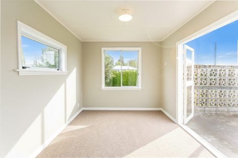 Photo of property in 42 Jellicoe Street, Greytown, 5712