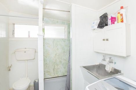 Photo of property in 4 Tolerton Avenue, Elgin, Gisborne, 4010