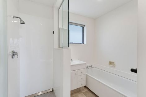 Photo of property in 1/14a Millhill Lane, Huntsbury, Christchurch, 8022