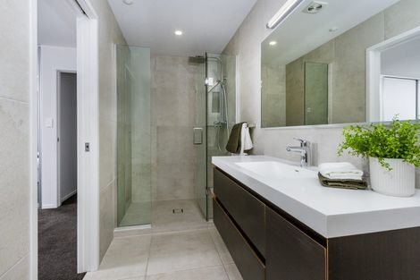 Photo of property in 6 Eric Price Avenue, Takapuna, Auckland, 0620