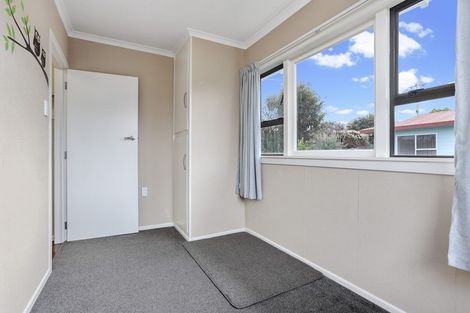 Photo of property in 208 Royal Road, Massey, Auckland, 0614