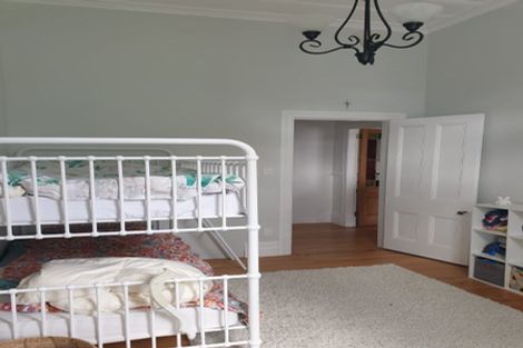 Photo of property in 27 Tramway Road, Beach Haven, Auckland, 0626