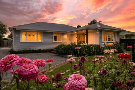 Photo of property in 109 Main Rd Clive, Clive, 4102