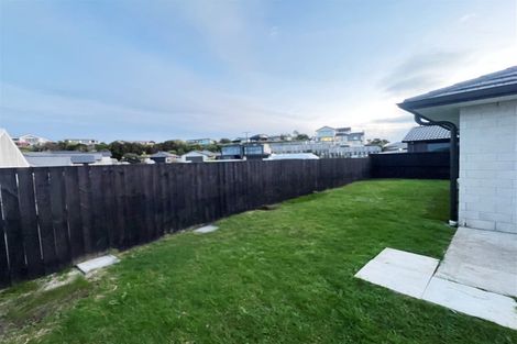 Photo of property in 61 Bert Wall Drive, Omokoroa, 3114