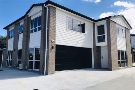 Photo of property in 77a Puhinui Road, Papatoetoe, Auckland, 2104