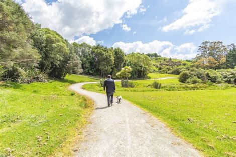 Photo of property in 51 Honeysuckle Lane, Ohauiti, Tauranga, 3112