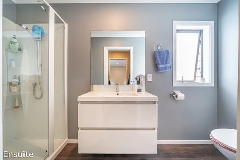 Photo of property in 2 Rimutaka Street, Trentham, Upper Hutt, 5018