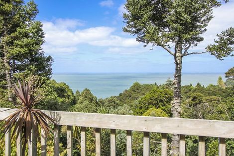 Photo of property in 47 Takahe Road, Titirangi, Auckland, 0604