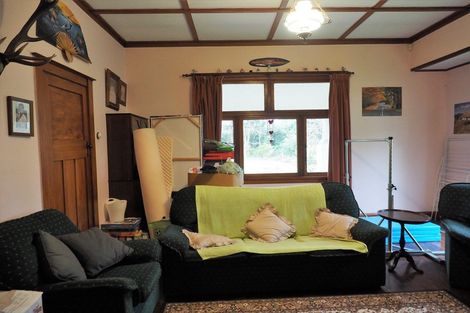 Photo of property in 42 Mangahao Road, Shannon, Palmerston North, 4474