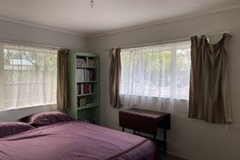 Photo of property in 1/15 Roys Road, Weymouth, Auckland, 2103