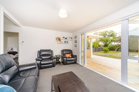 Photo of property in 572 Pioneer Highway, Highbury, Palmerston North, 4412