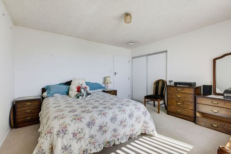 Photo of property in 84 Broadway, Stratford, 4332