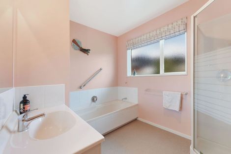 Photo of property in 34 Moana View Road, Waikawa, Picton, 7220