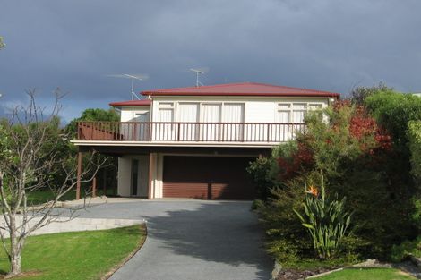 Photo of property in 5 Kahurangi Place, Snells Beach, 0920