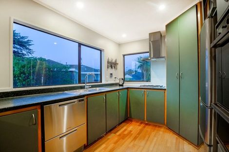 Photo of property in 3 Eclipse Lane, Whitby, Porirua, 5024