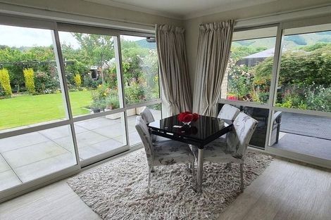 Photo of property in 19 Eric Batchelor Place, Waimate, 7924