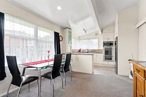 Photo of property in 15 Old Onerahi Road, Onerahi, Whangarei, 0110