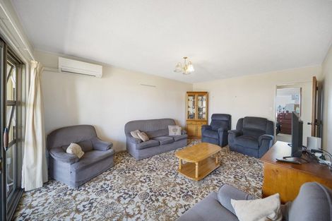 Photo of property in 2/9 Malte Brun Place, Papatoetoe, Auckland, 2025