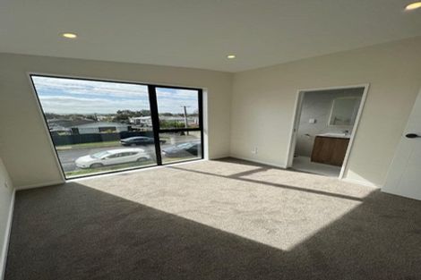 Photo of property in 1/17 Parker Avenue, New Lynn, Auckland, 0600