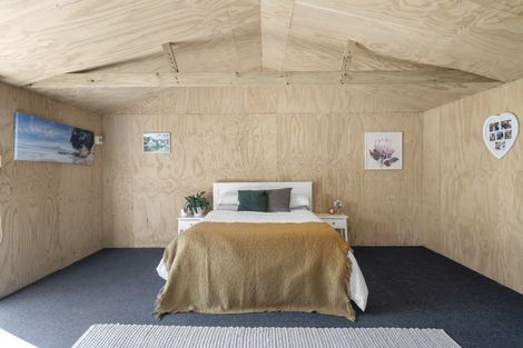 Photo of property in 12 Margaret Avenue, Havelock North, 4130