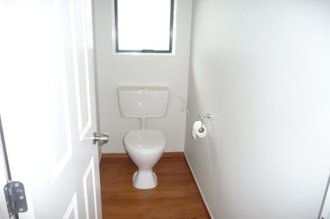 Photo of property in 1/17 Pegler Drive, Howick, Auckland, 2014