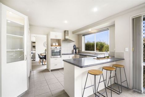 Photo of property in 11 Holcroft Place, Huntington, Hamilton, 3210