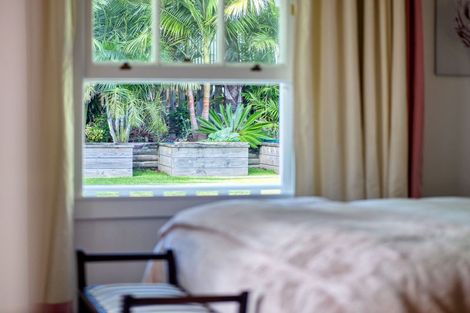 Photo of property in 5 Beresford Street, Russell, 0202