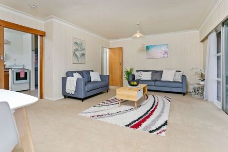 Photo of property in 1/38 Coronation Road, Hillcrest, Auckland, 0627