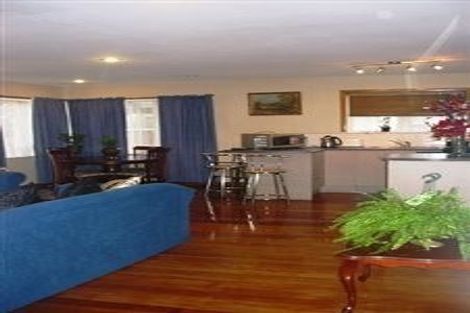 Photo of property in 10 Spencer Road, Pinehill, Auckland, 0632