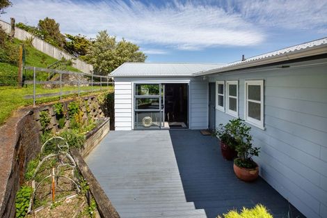 Photo of property in 21 Inlet View, Titahi Bay, Porirua, 5022