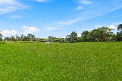 Photo of property in 112 Sanders Road, Paremoremo, Auckland, 0793