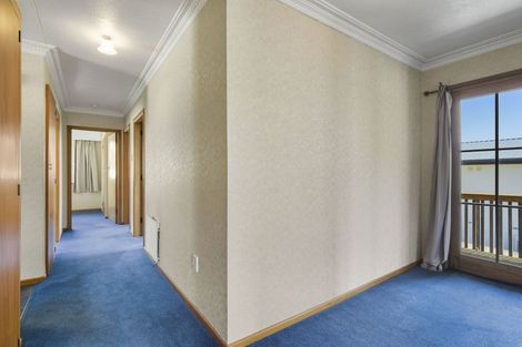Photo of property in 11 Kinmont Crescent, Kinmont Park, Mosgiel, 9024