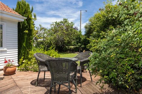 Photo of property in 7 Plassey Street, Havelock North, 4130