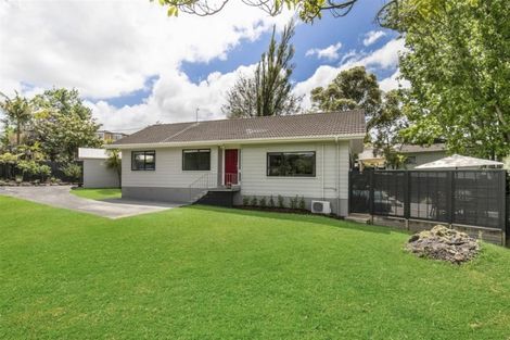 Photo of property in 22 Spargo Road, Massey, Auckland, 0614