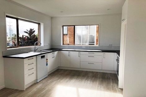 Photo of property in 2/41 Francis Street, Hauraki, Auckland, 0622