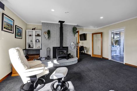 Photo of property in 12 Green Lane, Hawera, 4610