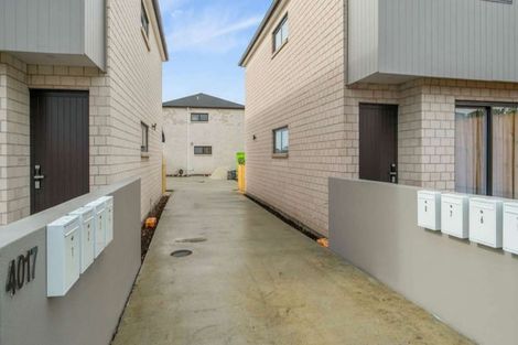 Photo of property in 5/4017 Great North Road, Glen Eden, Auckland, 0602