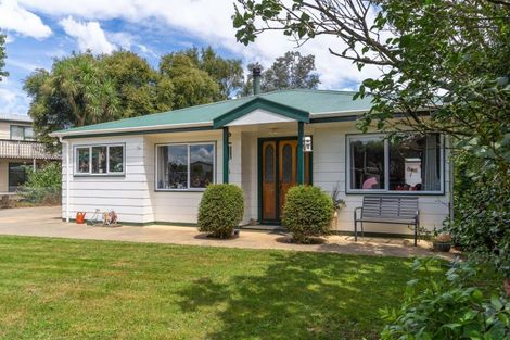 Photo of property in 55 Charles Street, Carterton, 5713