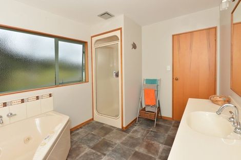 Photo of property in 1 May Grove Lane, Tamaterau, Whangarei, 0174