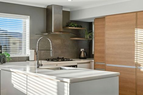 Photo of property in 18 Ridgeway Avenue, Rolleston, 7615