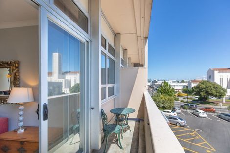 Photo of property in Mclean Towers, 2a/3 Shakespeare Road, Napier South, Napier, 4110