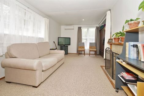 Photo of property in 37 Dryden Road, Enderley, Hamilton, 3214