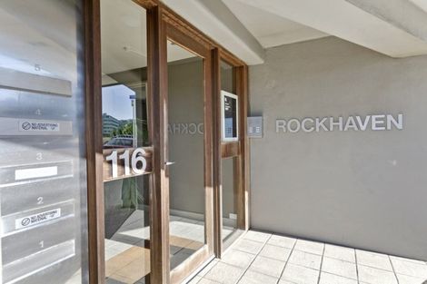 Photo of property in Rockhaven Saville, 116 Oriental Parade, Oriental Bay, Wellington, 6011