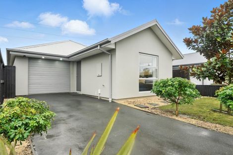 Photo of property in 8 Helmore Street, Rangiora, 7400