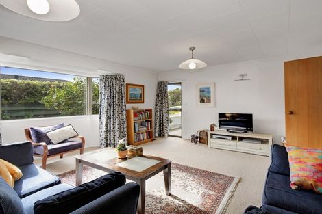 Photo of property in 40 Kapanui Road, Waikanae, 5036